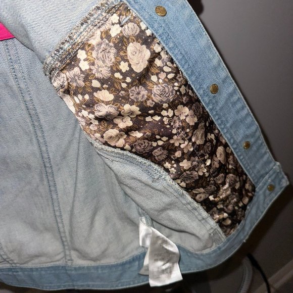 Cropped Denim Jacket, Marciano, Size XS, like new - Picture 4 of 6